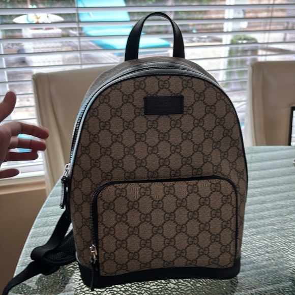 GUCCI Backpack GG Supreme Small Beige/Ebony - Picture 3 of 14
